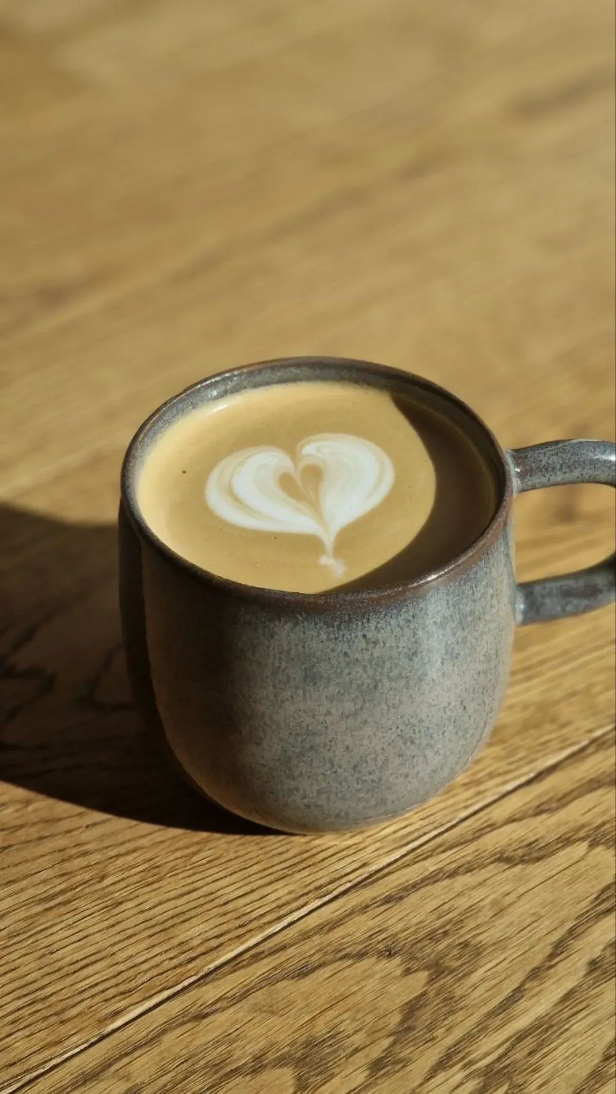 Custom Ceramics for Cafés & Coffee Bars 4